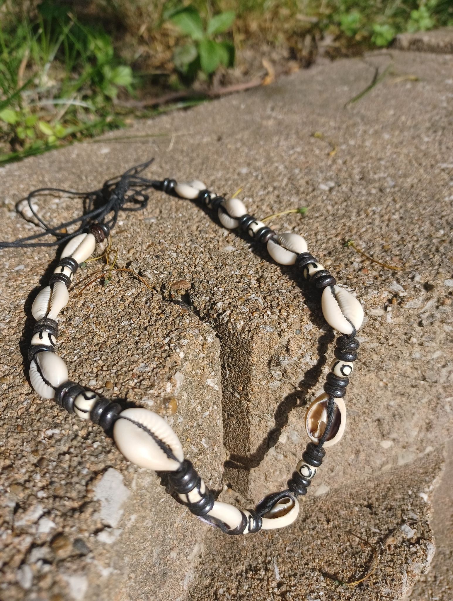 1 Hawaiian authentic puka shells necklace 18” each unisex w/ free shipping  | eBay